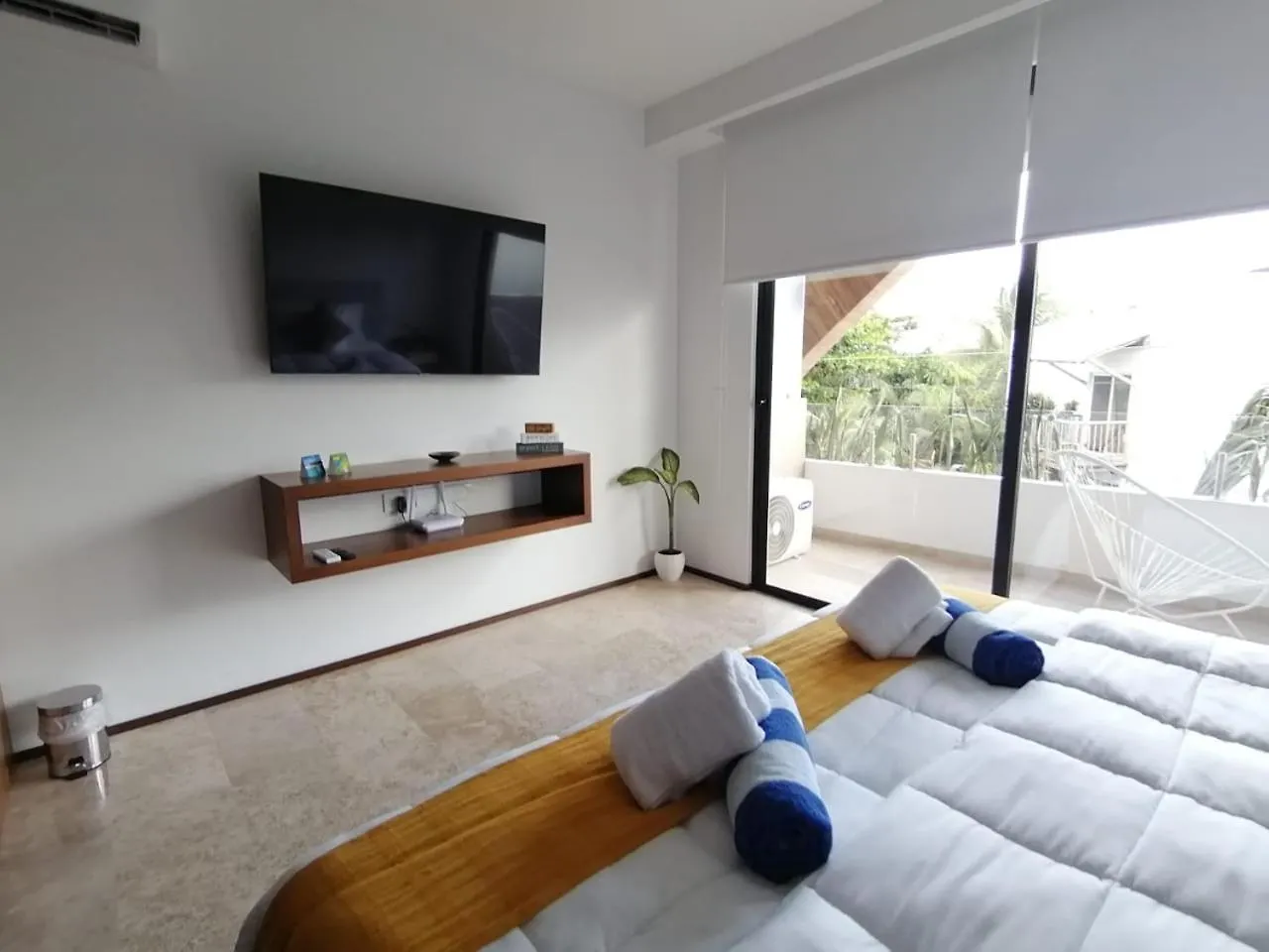 Stylish Studio W Premium Amenities Wifi 250Mb 툴룸 멕시코